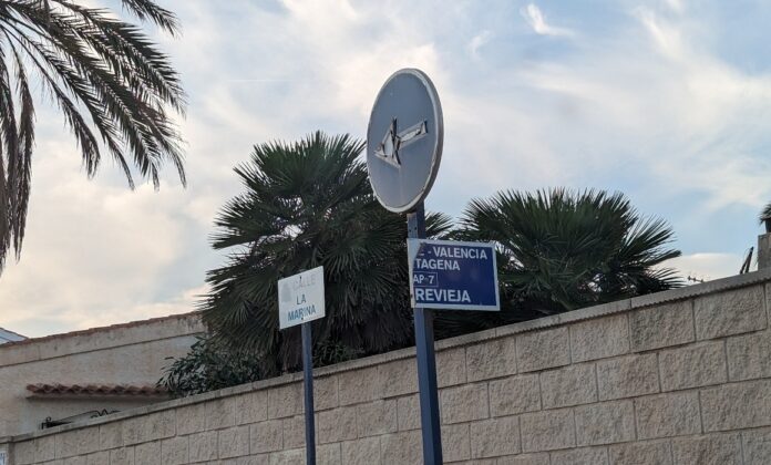 OCOsta signs As part of the project, new signage will be installed, and existing damaged or non-functional signs will be replaced.