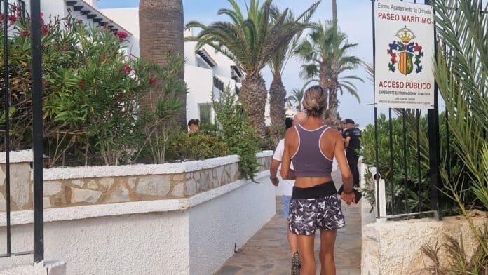 La tan esperada reapertura de esta breve pero estratégicamente vital sección de Promenade restaura el acceso público a una de las rutas de caminata más pintorescas y populares de Orihuela Costa.