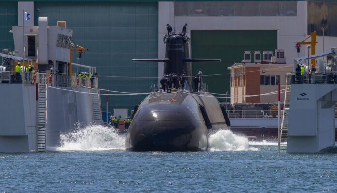 Pierwotnie zaplanowana na późną wiosnę, ceremonia wodowania została opóźniona z powodu kolizji w harmonogramie. Teraz, w połowie września, ogłoszenie nowej daty spodziewane jest lada dzień.