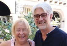 DONDERDAG DARTS LEAGUE Zoals onze leden en vele lezers weten, hebben we nieuwe sponsors voor het komende seizoen in de vorm van Casey Shaddock's bedrijven "In the Sun Holidays" en "Rewind Spain".