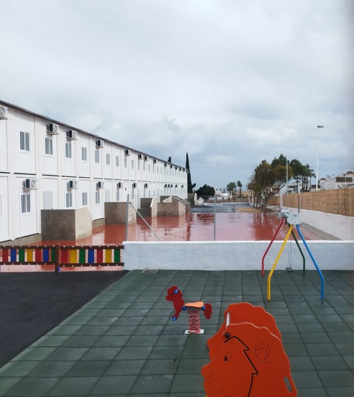 Cambiemos Orihuela announced it will use all available means to pressure the City Council to begin construction of the new coastal school, ensuring decent public education in proper conditions for local children.