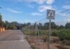 Flood Zone Fury: Developer Fences Off Public Land in Orihuela Costa Amid Housing Storm Local residents, organized under the association Costa Campoamor, accuse the developer of illegally fencing off parts of public land and blocking roads.