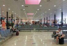 Overheid Murcia krijgt rekening van € 160 miljoen vanwege fiasco op luchthaven Corvera Ironisch genoeg zou een groot deel van de € 160 miljoen kunnen terugvloeien naar de regionale overheid, die als voornaamste schuldeiser wordt aangemerkt voor meer dan 90% van de schuld van de concessie nadat het contract weer in publieke handen zou komen.