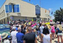 Профсоюз учителей осуждает нехватку кадров, ограниченное пространство и переполненные классы в школах Ориуэла-Коста Профсоюз STEPV охарактеризовал ситуацию в школах Ориуэла-Коста как «неустойчивую» и призывает к срочному вмешательству как регионального министерства, так и городского совета.