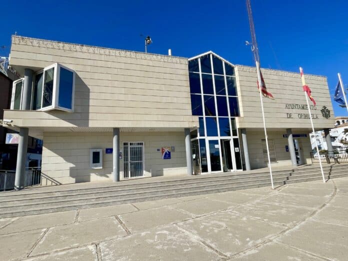 Bystyrerepresentant Manuel Mestre forklarte at prosjektet på Calle Paraná er et viktig skritt for å forbedre flombeskyttelsen i Orihuela Costa.