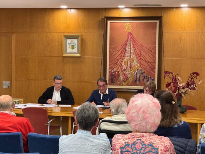 Beboerforeningen Cabo Roig og Lomas (Unidos por la Costa) har annonsert at den årlige generalforsamlingen vil finne sted fredag ​​14. november 2025 på Emerald Isle Restaurant i urbanisasjonen La Florida.