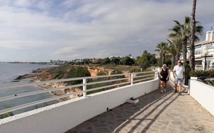 Voor Convega-directeur Rosa Fernández is de heropening een belangrijke mijlpaal: "Het herstel van dit deel van de GR-92 is een grote verbetering voor wandelaars. Ze kunnen nu genieten van een soepelere, ononderbroken route vlak langs de Middellandse Zee."