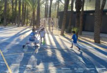 Orihuela kent contract van € 14.1 miljoen toe voor gemeentelijke sportdiensten De gemeenteraad van Orihuela heeft officieel een contract van € 14.14 miljoen toegekend voor de levering van sportpersoneel, ondersteunend personeel, onderhouds- en schoonmaakdiensten voor gemeentelijke sportfaciliteiten.