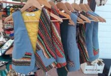 Special Christmas fair in the port of Jávea The fair is set up on the Promenade in the Port of Jávea and is open on Saturday 6, Sunday 7 and Monday 8 December (the 8th being a national holiday) from 11:00 am non stop till 7:00 pm