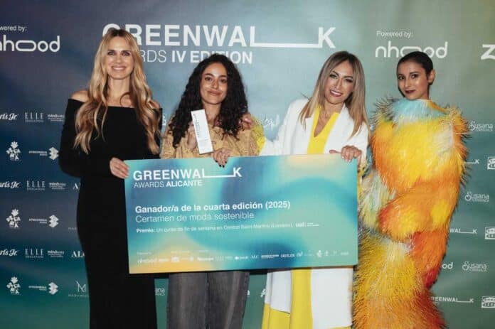 Keyla Cabral, studentka projektowania mody na UDIT, zdobyła główną nagrodę w czwartej edycji dorocznej gali Greenwalk Awards, ogólnopolskiego konkursu łączącego modę, zrównoważony rozwój i wschodzące talenty.