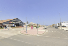 В Ориуэле Коста вооружены боевики! Британский гангстер тяжело ранен в результате нападения в стиле Лас-Вегаса! Жертва, опознанная как Питер Ф., также известный под псевдонимом Сонни Джеймс Р., получила три пулевых ранения после того, как вооруженные люди выпустили от десяти до пятнадцати пуль по его автомобилю в подземном гараже на улице Кабо-де-Гата, Ломас-де-Кабо-Роиг.