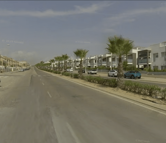 UPDATE: Tragedy on the Costa Blanca: 72-Year-Old Irishman Found Dead, Wife Rushed to Hospital Looking-along-Calle-Escorpiones-from-the-roundabout-at-Moda-City-Supermarket