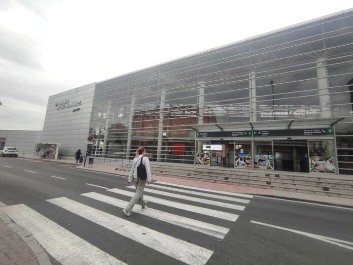 Verbesserte Schienen- und Straßenverbindungen würden, so argumentierte Martínez, mehr Besucher, Investitionen, Arbeitsplätze und eine gerechtere Verteilung der wirtschaftlichen Chancen in der Region generieren.