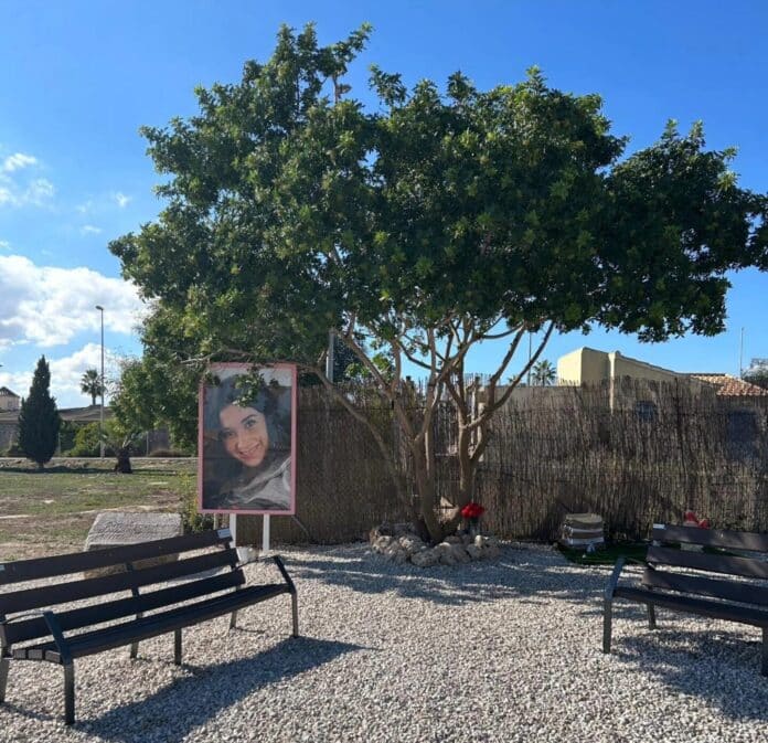 A Juvenile Court in Alicante has sentenced the two young men convicted of the murder of 15-year-old Cloe in Orihuela Costa to eight years in a juvenile detention centre, the maximum sentence permitted under Spain’s juvenile justice system.