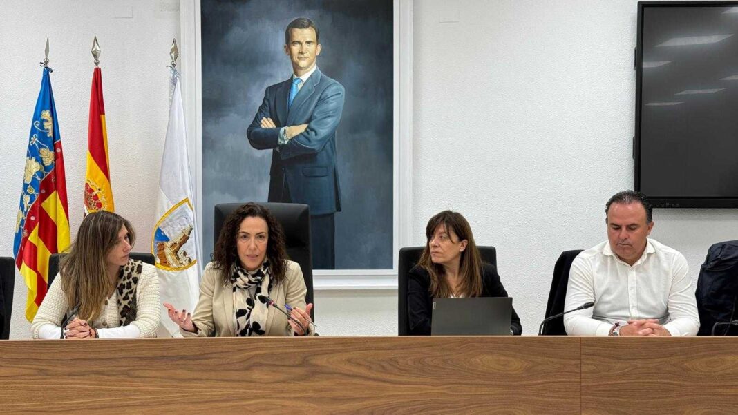 Torrevieja has formally established its Municipal Council for People with Functional Diversity, a new participatory body designed to strengthen collaboration between associations, families, and the local government