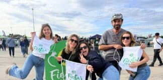 Torrevieja puts Eco-Friendly Twist on Patron Saint Festivities Glass recycling in Torrevieja has a significant environmental impact. By recycling glass, the city reduces landfill growth, saves energy, minimizes CO₂ emissions, and avoids the extraction of new raw materials, protecting soil and forests.