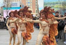 TORREVIEJA CARNIVAL SHINES IN THE HEART OF MADRID This Saturday, the Torrevieja Carnival brought one of Madrid’s busiest and most iconic tourist areas to life, showcasing the uniqueness, vibrant colors, and extraordinary beauty of Torrevieja’s carnival traditions