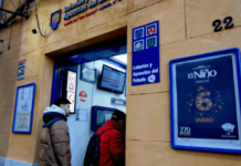 San Miguel de Salinas Scores Big with €200,000 El Niño Lottery Win San Miguel de Salinas once again finds itself among the lucky towns, having previously sold the second prize in the 2020 El Niño draw.