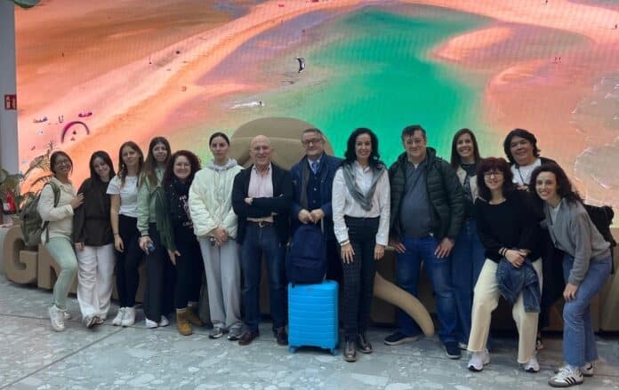 Een team uit Alicante is vertrokken voor de eerste "Balmis for Vision"-expeditie, een gezamenlijk initiatief van de Jorge Alió Foundation for the Prevention of Blindness en de Rotary Club Alicante, met als doel honderden patiënten in Mauritanië hun zicht terug te geven.