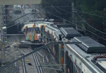 Second Rail Tragedy as Commuter Train Crashes into Collapsed Wall Near Barcelona The crash happened in Gelida, a town on the outskirts of Barcelona, as emergency crews rushed to the scene. Firefighters confirmed that no passengers were trapped, but the chaotic aftermath left the community reeling.