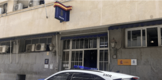 OD SANGRII DO SLAMMERA Brytyjczycy rozbili aferę porwania w Benidorm Dwóch brytyjskich turystów zostało aresztowanych w Benidormie po tym, jak rzekomo zorganizowali sfingowane porwanie, aby zdobyć 725 funtów na wydatki podczas pobytu na Costa de Costa.