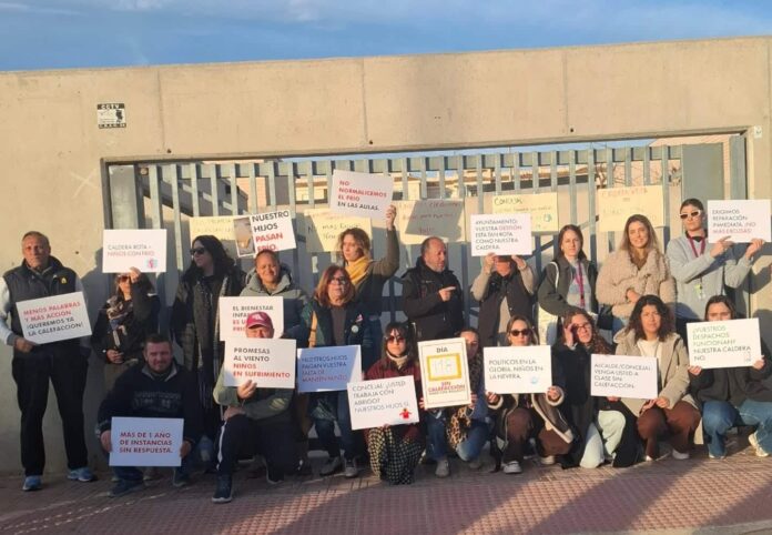 Lo más alarmante es que después de más de un mes, no ha habido ninguna respuesta oficial, ni positiva ni negativa.