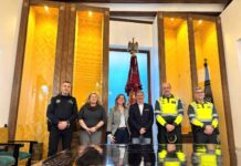 Orihuela Boosts Road Safety with Joint Protocol Between Guardia Civil and Local Police The city of Orihuela has strengthened road safety after signing a new cooperation protocol between the Guardia Civil Traffic Unit and the Policía Local de Orihuela, aimed at improving coordination and avoiding overlap in traffic policing.