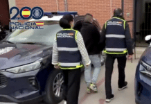 Leiemorder – Drapsplan for 3,000 euro avslørt i Murcia Rettsmedisinske analyser avdekket meldinger som direkte koblet den mistenkte til MS-13-ledere, og som forklarte hva som var drept – hvem som skulle drepes og hvor mye som skulle betales: 3,000 euro.