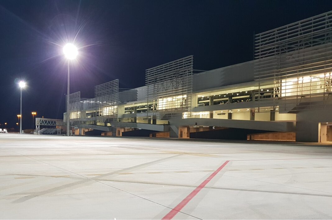 From Sunday, the Corvera terminal begins its high-season schedule, offering up to 20 routes spanning seven countries. While some services will roll out later in the season, travellers can already plan a diverse range of getaways through to October.