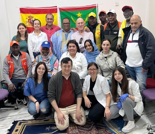 176 von der ALICANTE-MISSION IN MAURITANISCHEN OPERATIONEN ZUR WIEDERHERSTELLUNG DES SEHNEUCHS DURCHGEFÜHRT Das multidisziplinäre Team aus Alicante hat in Nouadhibou, Mauretanien, einen wichtigen humanitären Meilenstein erreicht und die erste „Balmis for Vision“-Expedition des Jahres 2026 abgeschlossen.