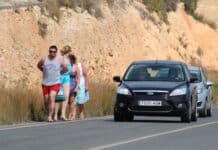 Major Bridge Blunder as width of proposed AP-7 Footbridge Shrinks by a Metre The original tender documents said the bridge should be at least 4.3 metres wide, allowing space for pedestrians and a two-way cycle lane. However, the current project design reduces the total width to just three metres for shared use by walkers and cyclists.