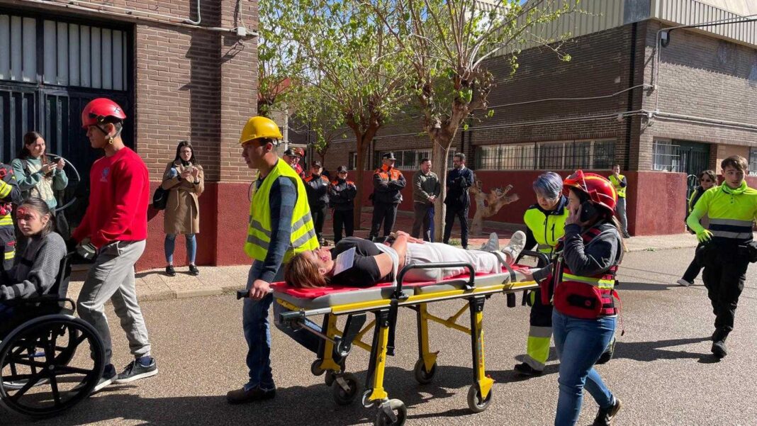 Sjokkbølger er ventet å treffe Torrevieja – men ikke få panikk. Det «største jordskjelvet og tsunamien i byens historie» vil dundre inn i byen onsdag som en del av en massiv nødsimulering som involverer mer enn 350 personer.