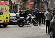 Alicante Machete Attack Leaves Man Seriously Hurt After the attack, the suspect fled the scene but was later tracked down and arrested by National Police officers. Emergency services and officers from both the National Police and Local Police rushed to the area.