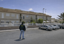 Father Allegedly Kills Three-Year-Old Daughter in Torrevieja Before Taking His Own Life A three-year-old girl has died in a heartbreaking tragedy in the Torreblanca area of Torrevieja after her father allegedly killed her before taking his own life