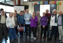 Music Brings Joy to AFA Torrevieja Guitarists, vocalists, and drummers—including Maximiano Padilla, Caty Hernández, and Víctor Manuel Quesada—performed solos and duets, enchanting patients, families, and staff alike.