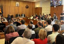 Pressure Grows on Orihuela to Remove Franco Honours Cambiemos Orihuela has renewed pressure on the municipal council to strip Francisco Franco of the honours he still officially holds in the municipality, arguing that their continued existence breaches Spain’s Democratic Memory legislation and is incompatible with the city’s democratic values.