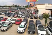 Alicantes 12 neue Park-and-Ride-Anlagen sollen Verkehrsstaus und Parkplatzstress reduzieren Für Touristen und ortsfremde Autofahrer würde das Konzept einen Besuch in Alicante deutlich einfacher und stressfreier gestalten. Anstatt in unbekannten Straßen nach einem Parkplatz zu suchen, könnten Besucher am Stadtrand parken und schnell mit öffentlichen Verkehrsmitteln ins Zentrum, an die Küste und in andere beliebte Gegenden gelangen.
