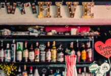 The top 3 party hostels in Budapest: The ultimate top list Budapest has earned its reputation as one of Europe’s ultimate party cities – and it never disappoints. From iconic ruin bars and late-night clubs to river cruises and thermal bath sparties, the city knows how to keep things going well past midnight. For travellers who want to be right in the middle of the action, Budapest’s party hostels are more than just a place to crash.