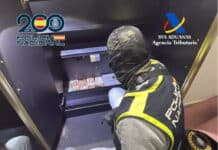 Seven Arrested as Elche Narco Ring Taken Down in Dawn Raids A drug trafficking gang using cars fitted with secret compartments to move narcotics has been smashed in Elche in a major joint operation by the National Police and Customs Surveillance.