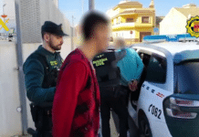 Car Looting Spree in Almoradí: Two Men Arrested After Eight Vehicle Break-Ins in One Night The two men have now been placed before the Investigating Section of the Court of First Instance in Orihuela. A judge ordered their release on bail with precautionary measures pending trial.