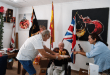 Veteran Celebrates His 100th Birthday in Torrevieja Robertus Stoop, a Torrevieja resident and Belgian national who served in the Belgian Army, celebrated his 100th birthday at a meeting of the Royal Naval Association Torrevieja Branch (RNATB), of which he is a member.