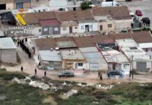 San Javier Drug Clan Smashed as Police Seize 1,550 Cannabis Plants and Stolen Shotgun Operation Grenguip culminated in five simultaneous raids on homes and garages in Santiago de la Ribera, where officers uncovered five sophisticated indoor plantations containing 1,550 cannabis plants in the final stages of cultivation.
