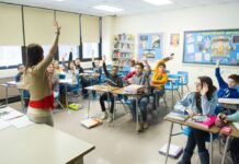 Valencian Teachers Rule Out Renewed Strike for Now The announcement follows last term’s lengthy industrial dispute over teachers’ pay, classroom sizes, staffing, infrastructure and support for the Valencian language.