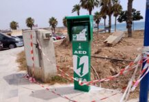 New Defibrillator Installed at Playa Flamenca Orihuela Council has installed a new publicly accessible defibrillator on the Playa Flamenca esplanade as part of an expansion of its municipal emergency equipment network.