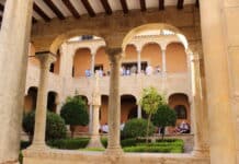Orihuela Awards €98,000 in Direct Grants to Church and City Cultural Foundations The money will support the conservation, promotion and public opening of landmarks including Orihuela Cathedral, the Episcopal Palace and several historic churches.