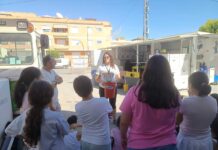 School Campaign Puts Recycling Education on Syllabus The Vega Baja Sostenible Consortium has launched an environmental education campaign to teach primary school pupils how to use the region’s network of mobile recycling centres.